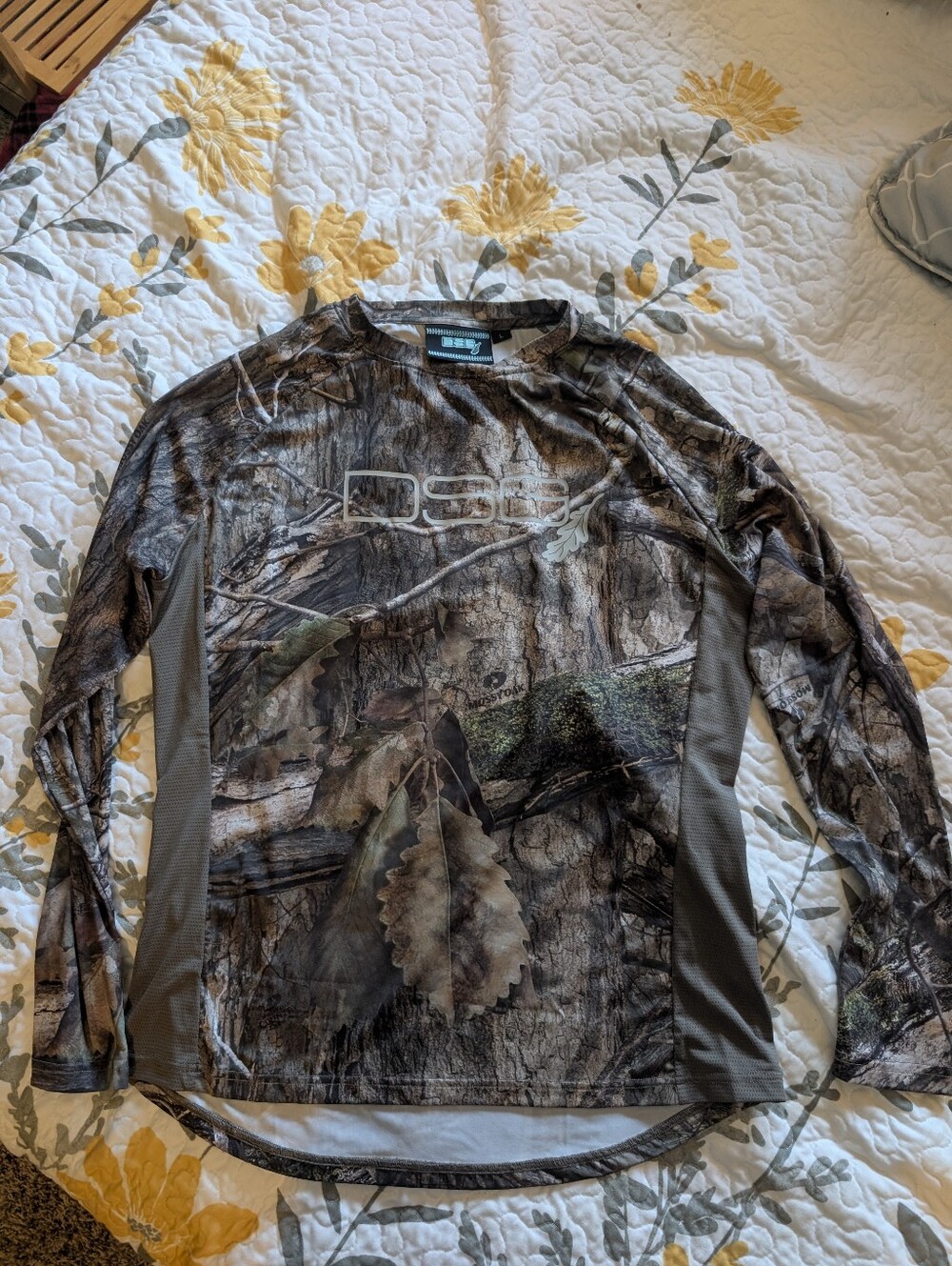 DSG Outerwear Mossy Oak Country DNA ultra light long sleeve